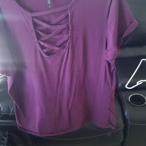 Shirts/swimming suits